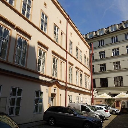 Residence Pinkas Прага Экстерьер фото