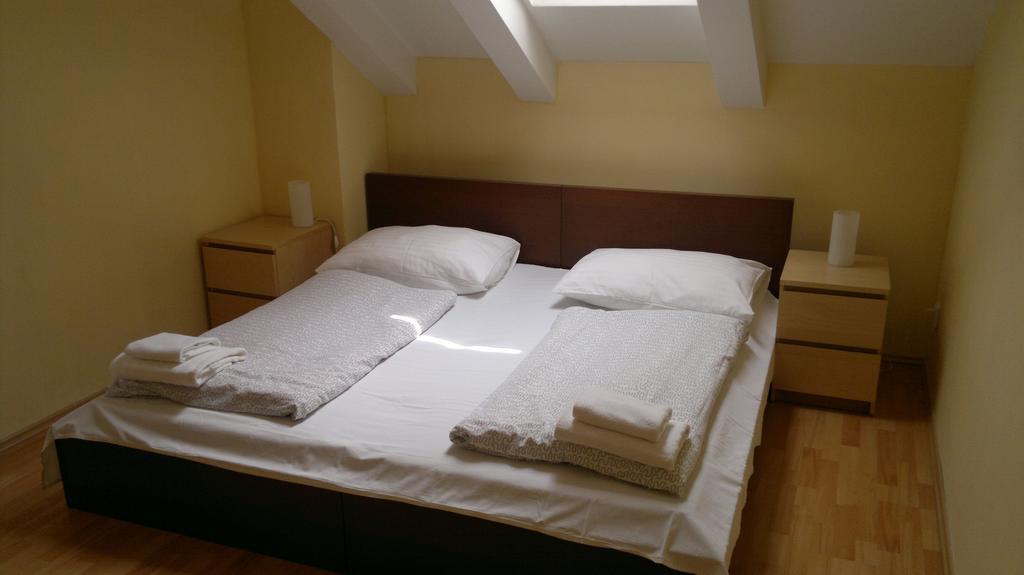 Residence Pinkas Прага Экстерьер фото