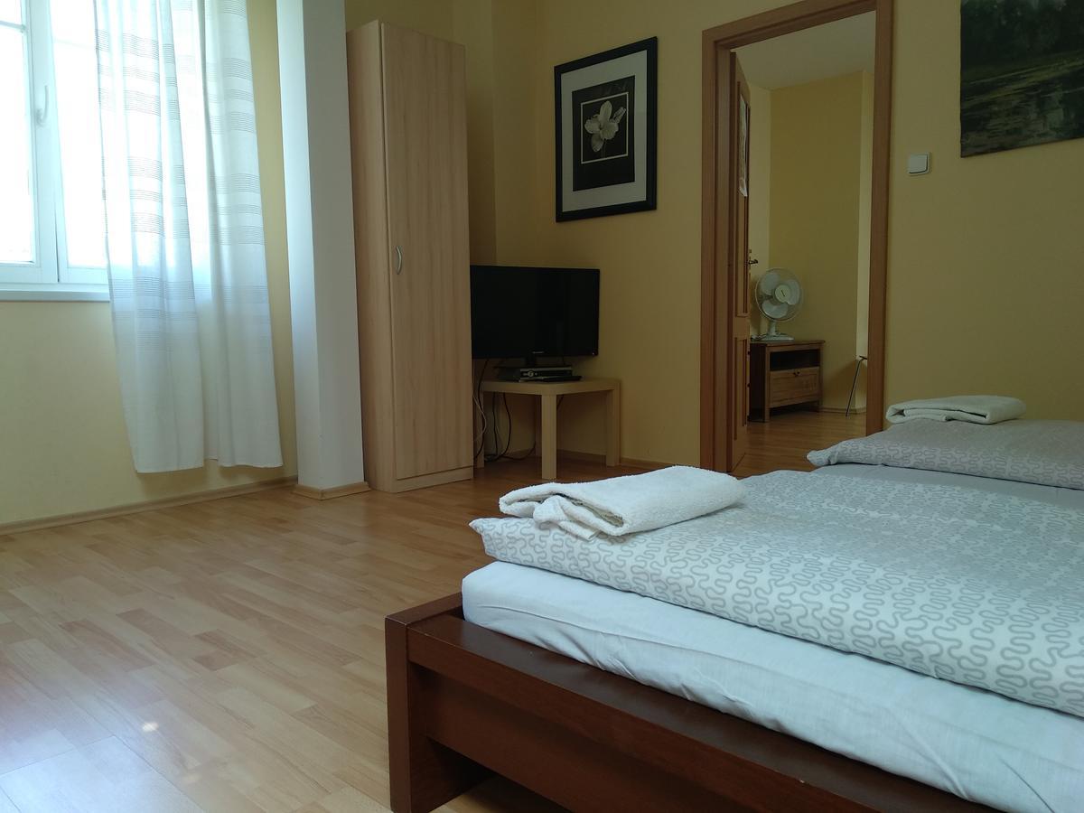 Residence Pinkas Прага Экстерьер фото