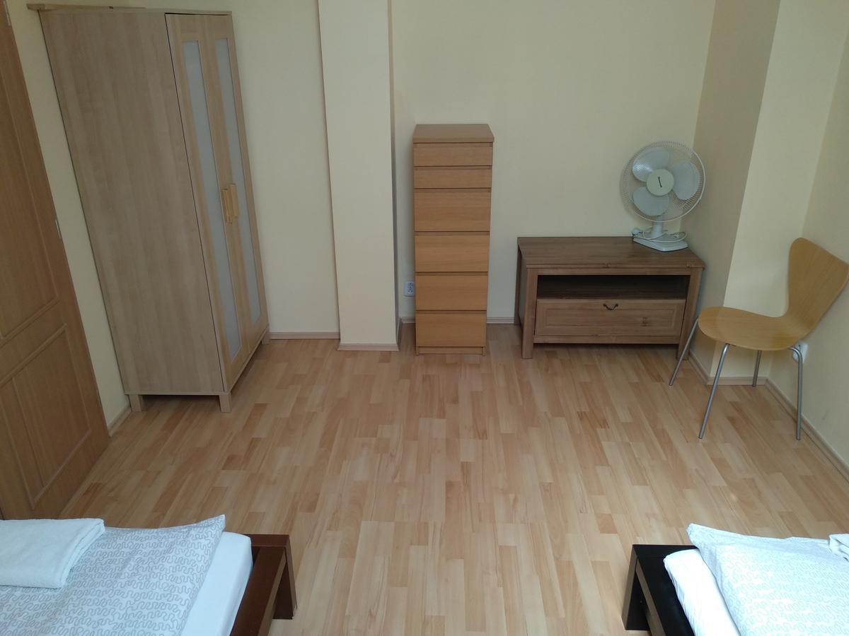 Residence Pinkas Прага Экстерьер фото